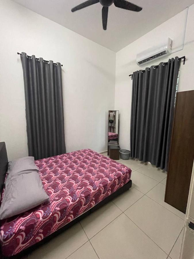 Bungalow Homestay Jasin 말라카 외부 사진